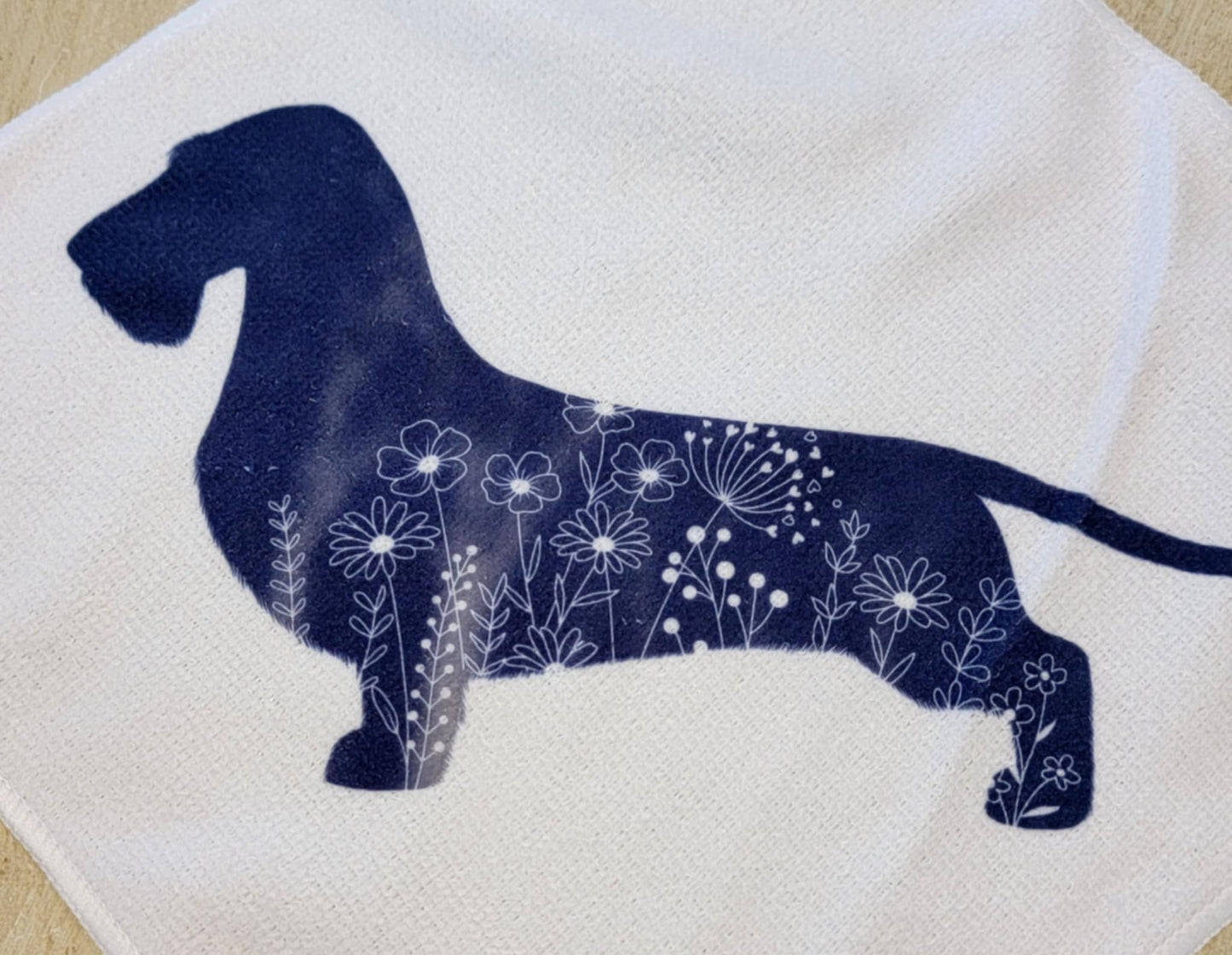 Wire Doxie Silhouette Small Microfiber Cleaning Cloth